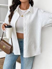 SHEIN Frenchy Cămașă albă cu textura pentru femei de mărimi plus, îmbrăcăminte de stradă casual elegantă