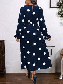 SHEIN Clasi Vestido elegante de manga campana de cuello redondo con estampado de lunares para mujer de talla grande, atuendo de mujer para otoño/invierno de largo maxi