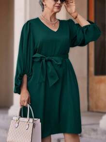 EMERY ROSE 大码纯色 V 领长袖前系带优雅短款妈妈绿色冬装 - 墨綠色 - 查看 7
