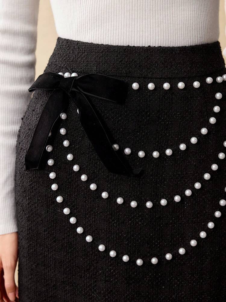 FAUX PEARL BOW DETAIL SPLIT BACK STRAIGHT SKIRT