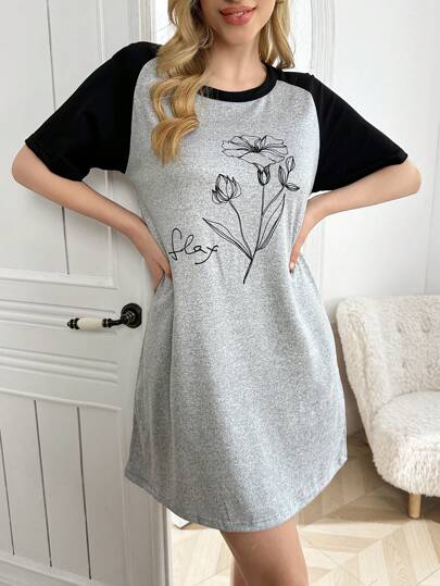 Block Outline Flower Print Short Sleeve Shirt Nightgown view 3