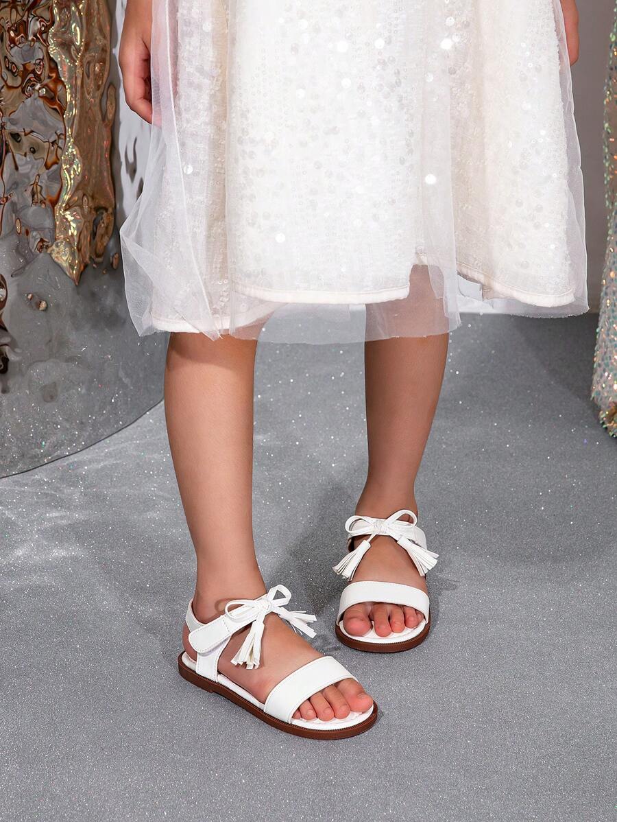 1pair Attractive Outdoor Flat Sandals With Fringe Pendant Decor And Roman Style - White - View 1