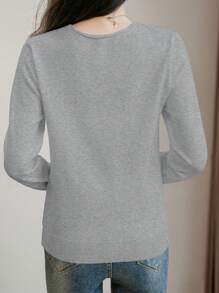 EMERY ROSE 女士 V 领毛衣上衣，白色衬衫 - 深灰色 - 查看 2