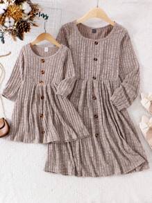 SHEIN Women Vertical Stripe Rib Knit Casual Comfortable Long Sleeve Autumn/Winter Parent-Child Dress