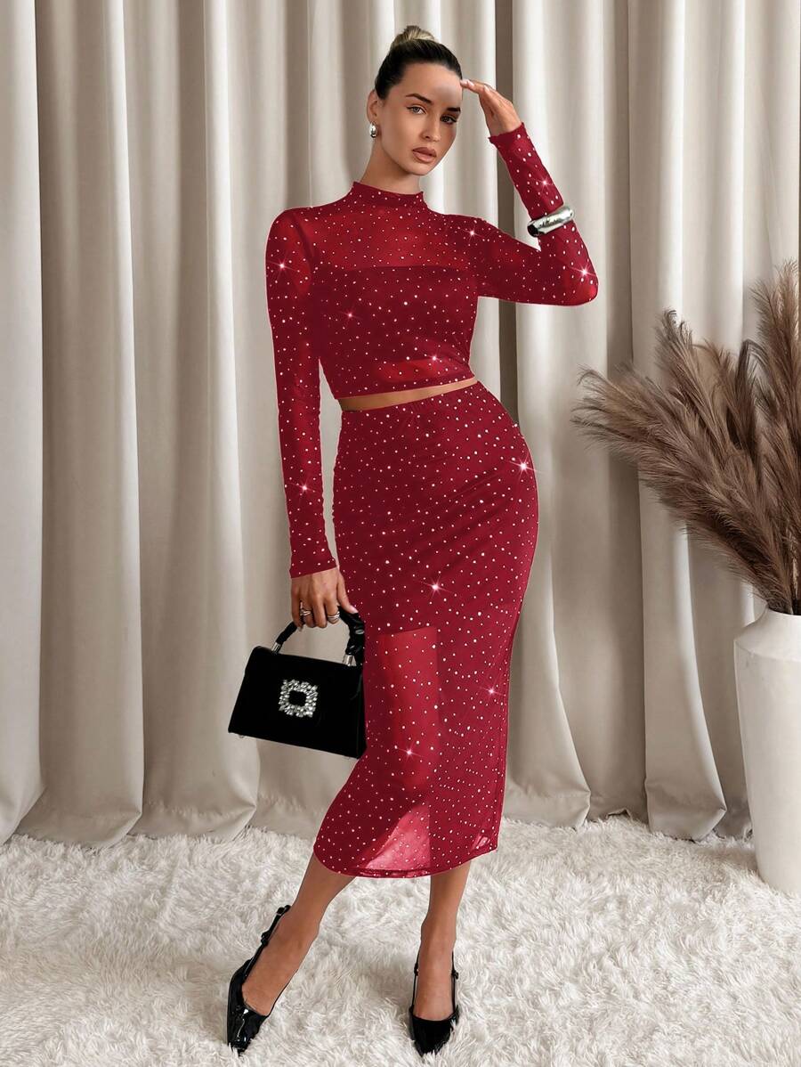 SHEIN Clasi 2 chiếc lưới thời trang đính đá trang trí cho nữ kết hợp thường ngày, thích hợp để đi chơi vào mùa thu/đông - Màu Đỏ Sâu - Xem 1