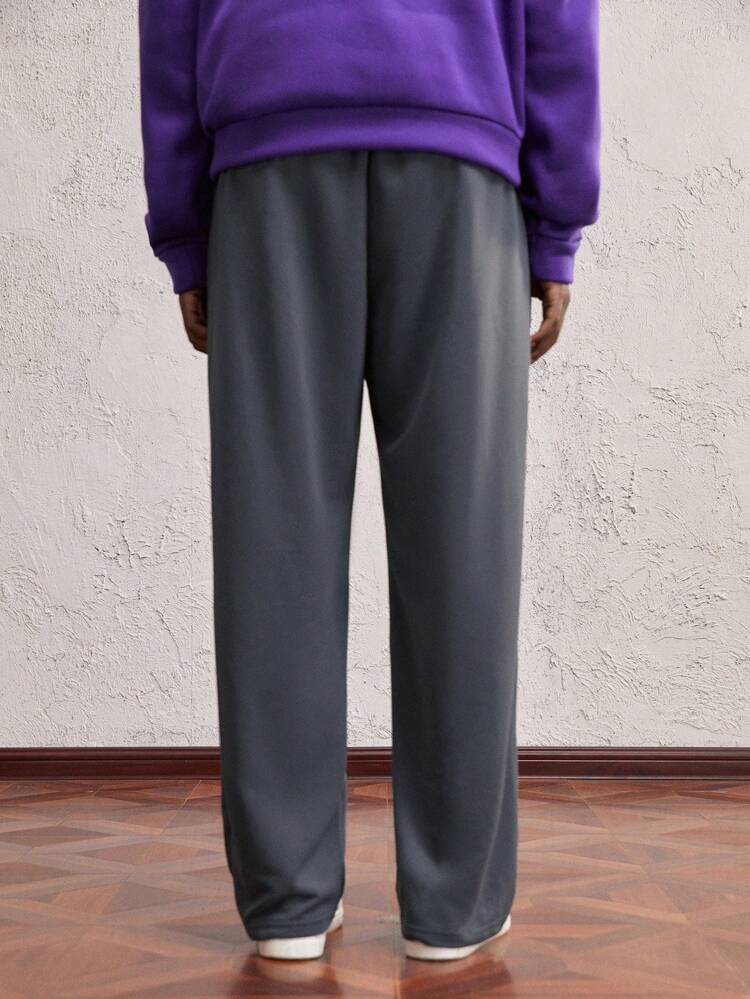 Men's Grey Knitted Splice Deconstructed Elastic Waist Straight Loose Casual Pants, Fit For Daily Wear, With Metallic Accessory Decor