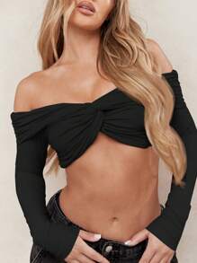 MISSGUIDED Top corto de mangas largas con detalle de nudo retorcido y busto fruncido