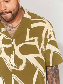 Manfinity NXTstreet Casual Slim-Fit Short Sleeve Shirt With Mandarin Collar For Plus Size Men, Suitable For Summer Everyday Wear