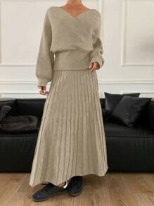 DAZY Women 2pcs Set: Solid Color Loose Knit Sweater And A-Line Skirt,Fall Clothes - Apricot - View 4