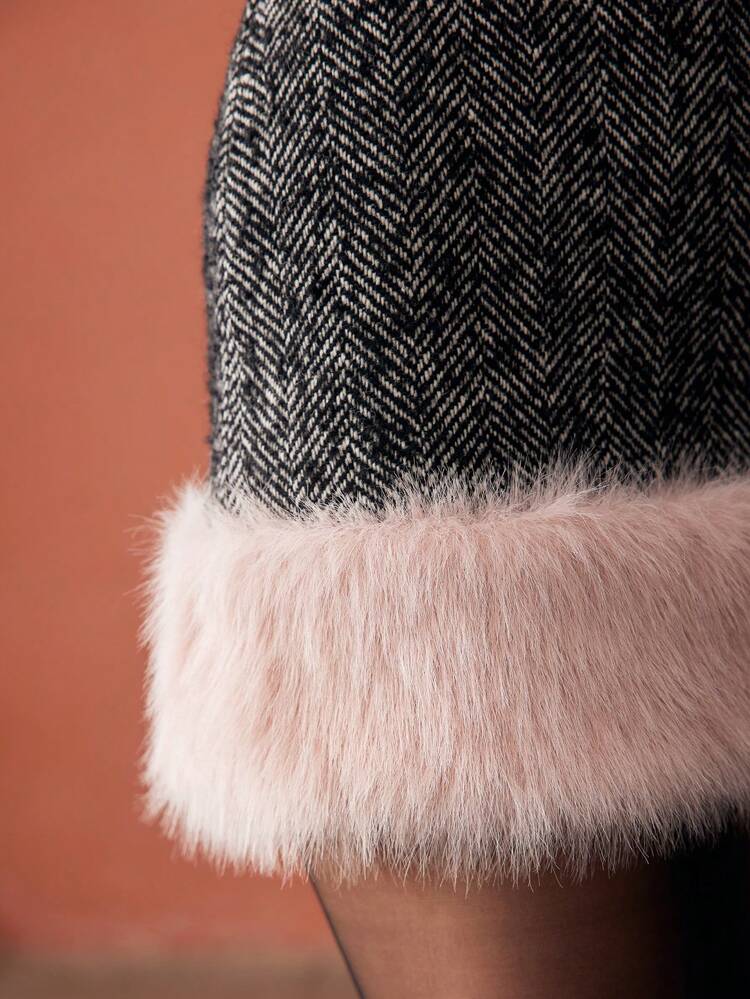 WOOL HERRINGBONE PATTERN CONTRAST FUZZY HEM SKIRT