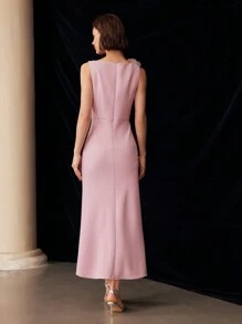 MOTF PREMIUM SOLID REMOVABLE STEREO FLOWER DETAIL MERMAID HEM LONG DRESS WITHOUT BELT