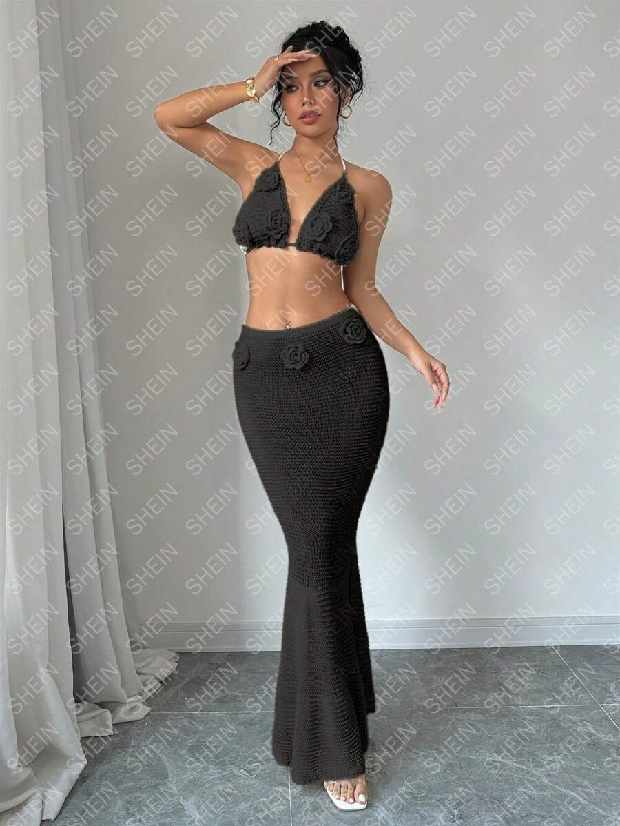 SHEIN Unity 2pcs/Set Solid Color Halter Backless Top And Floral Print Bodycon Skirt - Black - View 1