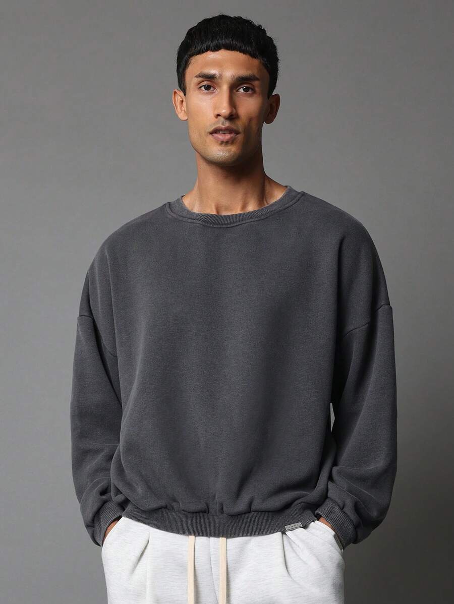 SUMWON Cozy Heavyweight Cotton Blend Oversized Sweatshirt Comfortable Casual Pullover Fall Winter Essential Loungewear Streetwear Athletic Classic - Dark Grey - View 1