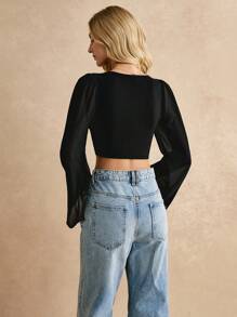 Poéselle Blusa corta con manga de volantes y detalle de nudo delantero, top corto, manga de gasa, semi-transparente, ropa de verano