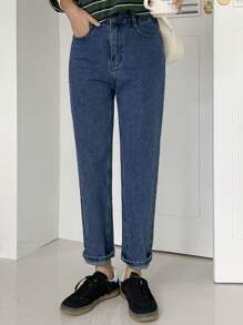 DAZY Women Solid Fitted Pocket Casual Classic Straight-Leg Jeans