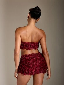 MISSGUIDED Trang phục lễ hội hai mảnh họa tiết hoa hồng Áo crop top không dây, váy ngắn, phối đồ dự tiệc hòa nhạc, trang phục câu lạc bộ, họa tiết hoa cánh hoa, bèo nhún mùa xuân hè, Giáng sinh - Màu Đỏ Sâu - Xem 2
