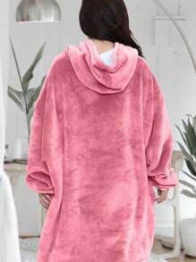 1pc Plain Color Plush Hooded Wearable Blanket With Pocket, Long Sleeve - Pink - View 3