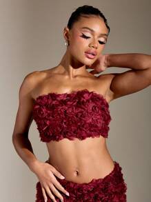MISSGUIDED Trang phục lễ hội hai mảnh họa tiết hoa hồng Áo crop top không dây, váy ngắn, phối đồ dự tiệc hòa nhạc, trang phục câu lạc bộ, họa tiết hoa cánh hoa, bèo nhún mùa xuân hè, Giáng sinh - Màu Đỏ Sâu - Xem 3