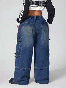 SHEIN ICON Plus Size Asymmetrical Stylish Waist Design, Multi-Pocket Cargo Jeans