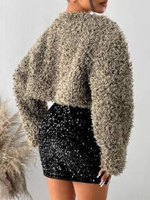 SHEIN SXY 新年优雅性感夜店必备情人节休闲棕色短长袖保暖卷毛仿皮草外套 - 紅白色 - 查看 2