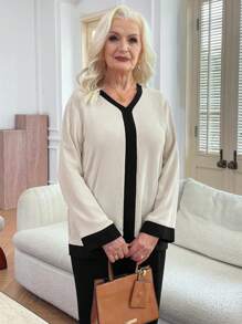 EMERY ROSE Blusa elegante de manga larga con cuello en V y bloqueo de color en tela texturizada