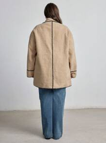 Aveloria Plus Size French Chic Versatile Turndown Collar Contrast Color Shell Embroidery Faux Pocket Jacket 