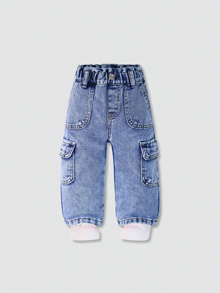 SHEIN Pantalones cargo de niña bebé de mezclilla con cintura elástica y estampado floral casual - Lavado ligero - Ver 1
