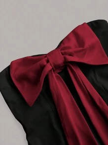 COSMINA 女士缎面拼色蝴蝶结装饰抹胸迷你派对晚会鸡尾酒缎面连衣裙