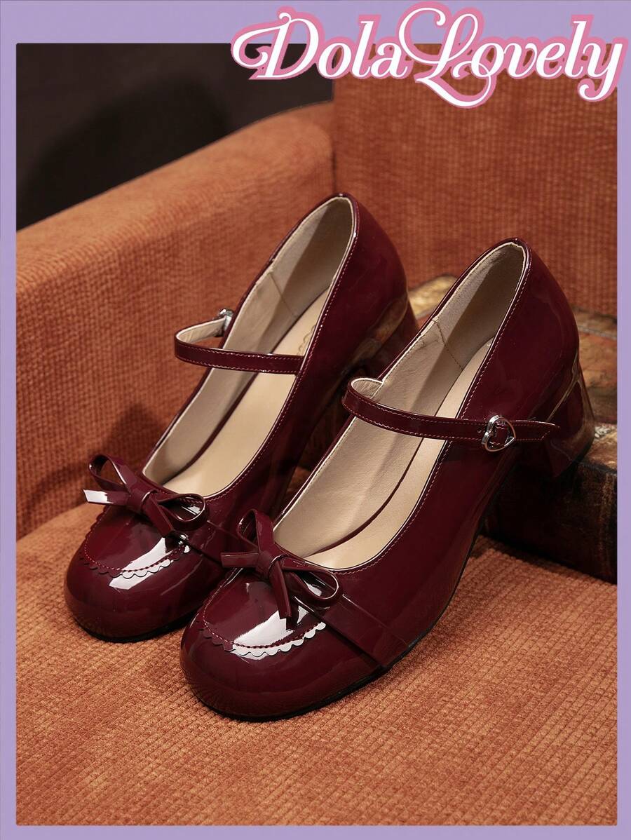 Dola Lovely 女士时尚百搭简约休闲蝴蝶结装饰高跟鞋，适合圣诞节和新年假期氛围秋冬季 - 紅木色 - 查看 1