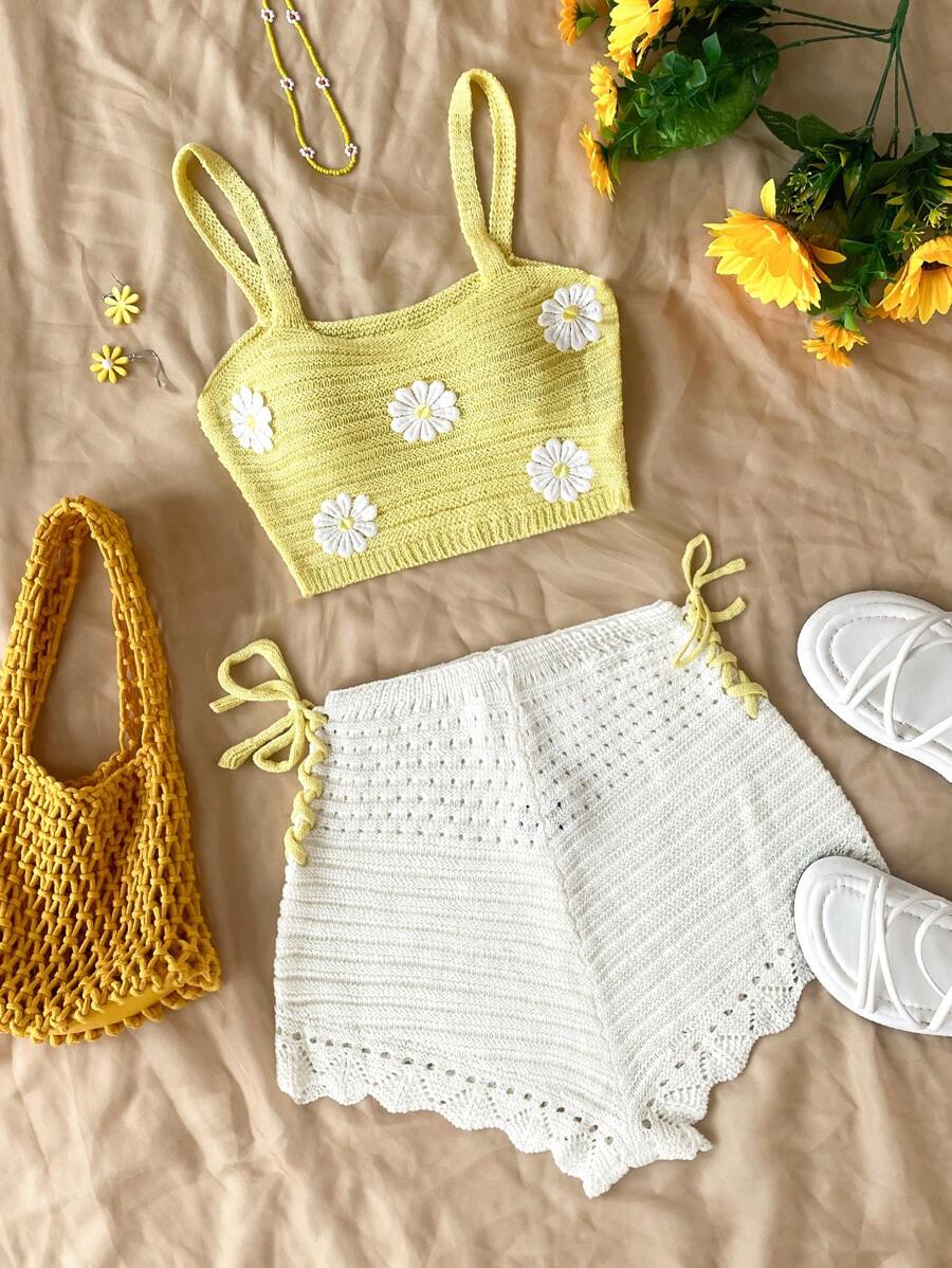 Áo len móc màu vàng đính hoa trang trí WYWH dành cho nữ và quần short trắng có dây rút màu vàng, Bộ trang phục đi nghỉ mùa thu/đông - Nhiều màu - Xem 1