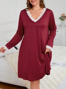 Color Block Lace Patchwork V-Neck Long Sleeve Casual Plus Size Nightgown