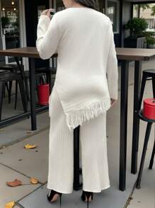 SHEIN Clasi Plus Size Crew Neck Long Sleeve Top With Tassel Hem And Pants Casual Suit Set