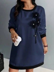 Calvaya Plus Size Women Casual 3D Floral Decor Drop Shoulder Plus Size Sweatshirt Dress - Navy Blue - View 4