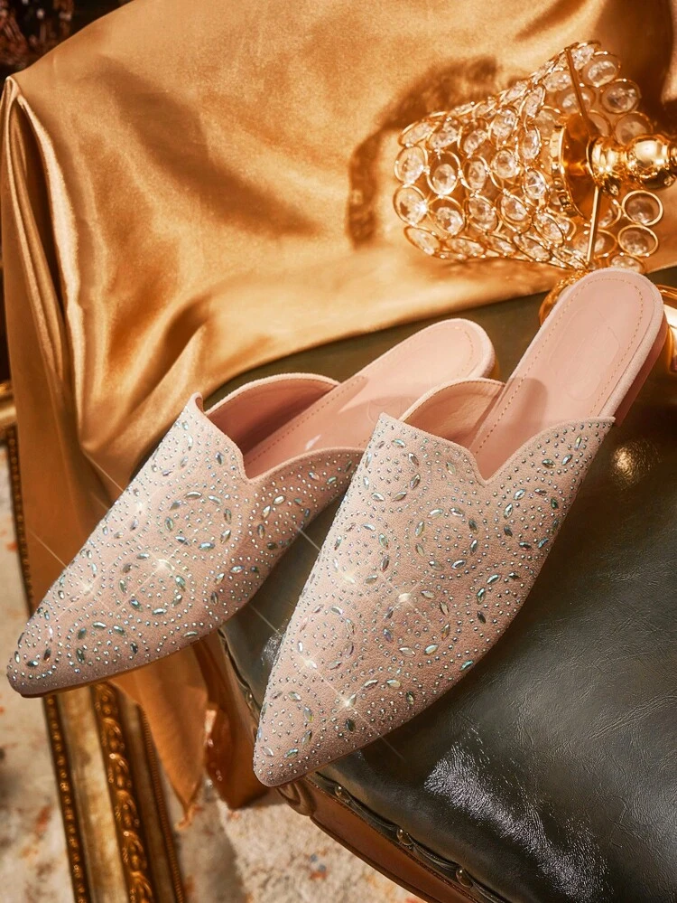 CUCCOO TILAWA Solid Color Pointed Toe Rhinestone Decor Elegant Flats For Christmas And New Year Holiday Vibe Fall And Winter Valentines