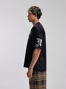 Musero Áo thun dài tay dáng rộng, cổ chữ V nhẹ, vai rớt, kiểu dáng thể thao, in họa tiết "OUT OF SIGHT" - món đồ thiết yếu cho mùa xuân hè. - màu đen - Xem 2