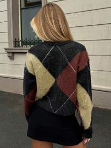 Forever 21 Women Casual Colorblock Diamond Pattern Cropped Sweater, Autumn/Winter - Multicolor - View 2