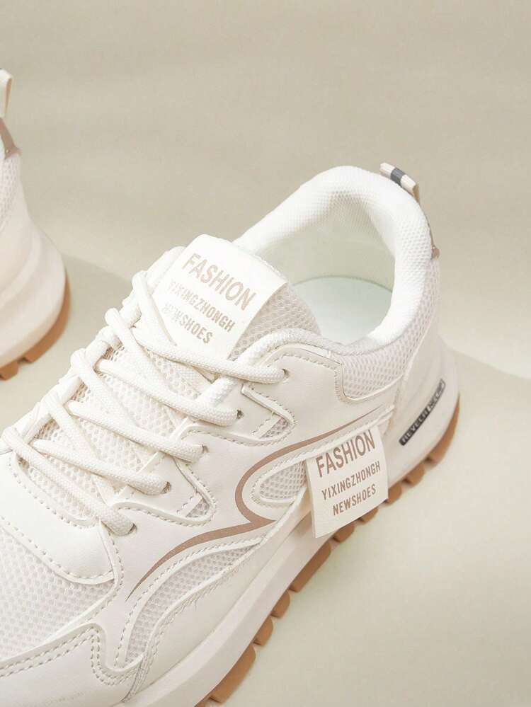 CUCCOO EASI Tênis Cano Baixo para Mulheres, Moda Nova de Outono, Sapatos de Skate, Tênis Casuais e Esportivos na Moda, Branco com Vibes de Natal e Ano Novo, Outono e Inverno