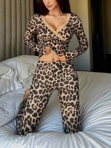 DAZY Mesh Contrast Leopard Print V-Neck Form-Fitting Top & Pants Pajama Set, Fall Winter Clothes - Khaki - View 4