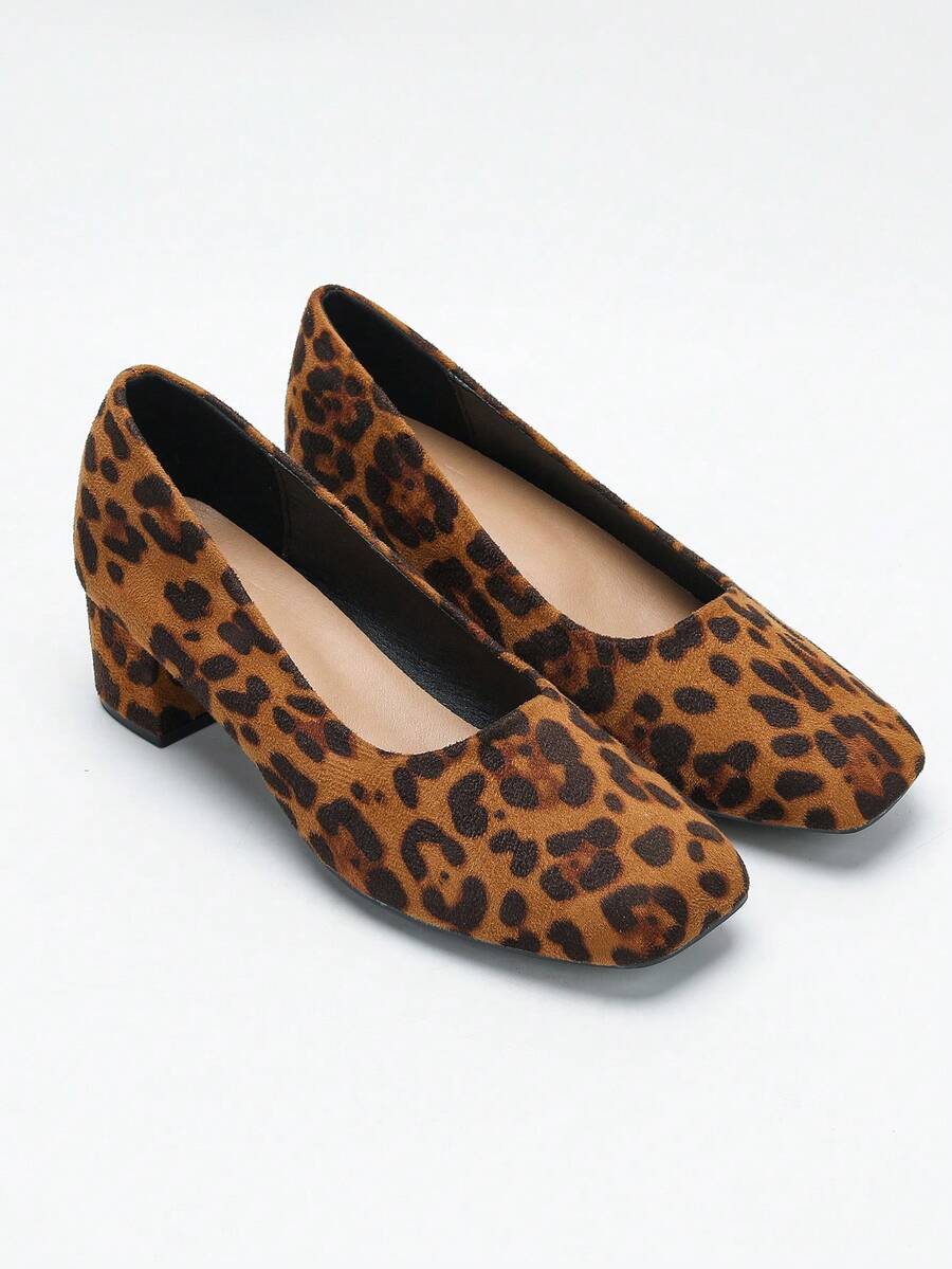 CUCCOO CURVES Wide Fit Women New Simple Style Flat Shoes, Fashionable Sexy Leopard Print Versatile Low Vamp Outdoor High Heels - Brown - View 1