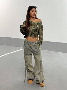 StreetHx Retro Camo Maple Leaf Print Casual Minimalist Pattern V-Neck Loose Long Sleeve Sweatshirt For Women, Autumn/Winter (Random Cut) For Spring - Multicolor - View 2