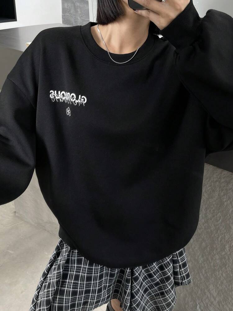 Women's Round Neck Letter Printed Knitted Sweatshirt