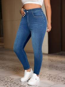SHEIN ICON Plus Size Front Button Pocket Simple Denim Jeans, Casual Everyday Wear