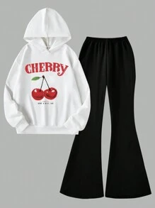 SHEIN Set de 2 piezas Sudadera holgada con estampado de cerezas y pantalones acampanados para adolescente, conjunto casual de otoño - Blanco y Negro - Ver 1