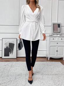 SHEIN Clasi Damen Bluse im französischen Stil mit V-Ausschnitt, asymmetrischem gekreuztem Bindegürtel und Puffärmeln, Neuankömmling Herbst - Weiss - Übersicht 5