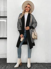 SHEIN LUNE 几何图案灯笼袖长袖开衫、长袖上衣 - 黑與白 - 查看 5