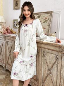 Women's Bow Decor Romantic Ruffle Trim Square Neck Floral Print Nightgown