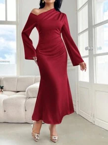 Modelyn 女士纯色露肩宽松长袖紧身连衣裙，带褶边，婚礼/场合礼服长款晚礼服 - 紅色 - 查看 5