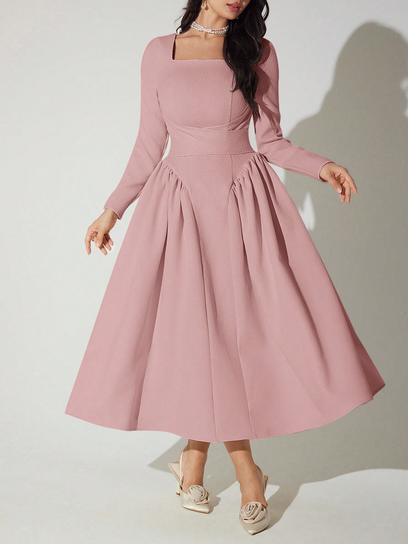 Modelyn فستان أنيق للنساء بلون أحادي بخصر ملتو, فس...