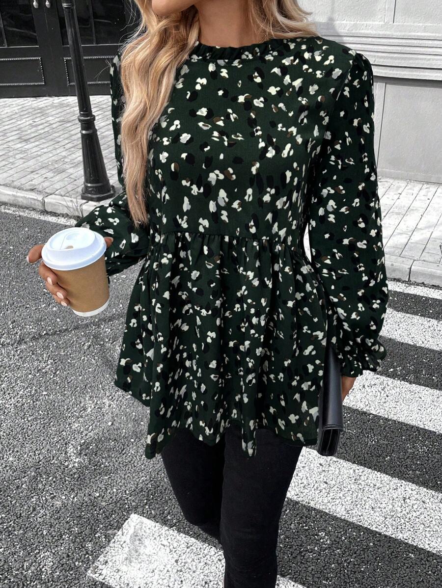 SHEIN LUNE 休闲度假荷叶边圆领长袖衬衫 T 恤，花卉印花，春夏 - 墨綠色 - 查看 1