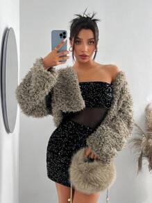 SHEIN SXY 新年优雅性感夜店必备情人节休闲棕色短长袖保暖卷毛仿皮草外套 - 紅白色 - 查看 1